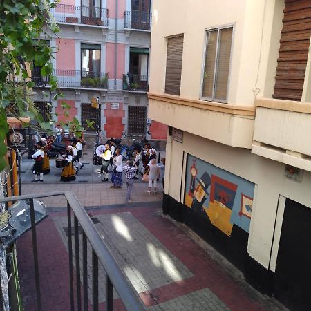 Acojedor Piso A Metros Del Pilar Y Plaza Espana Saragozza Esterno foto